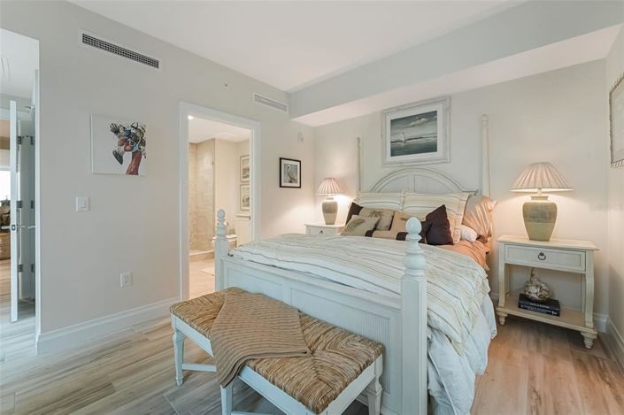 Image No.48-3 Bed Property for sale