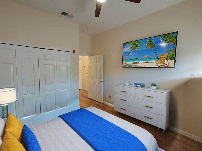 Image No.11-3 Bed Property for sale