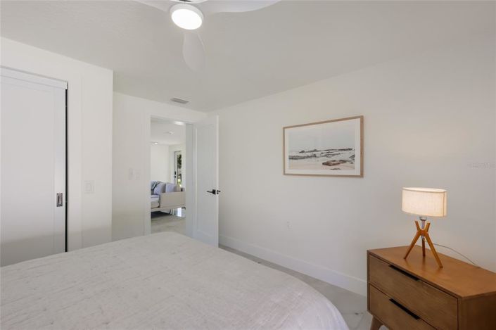 Image No.25-3 Bed Property for sale