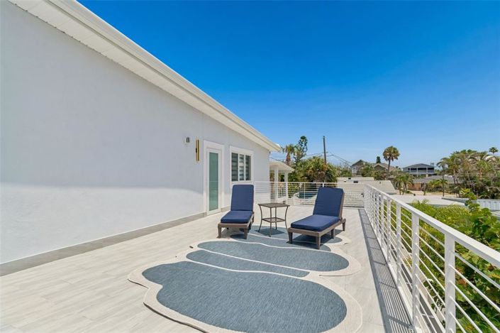 Image No.46-5 Bed Property for sale