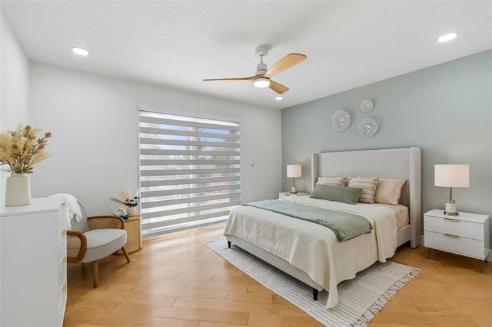 Image No.47-5 Bed Property for sale