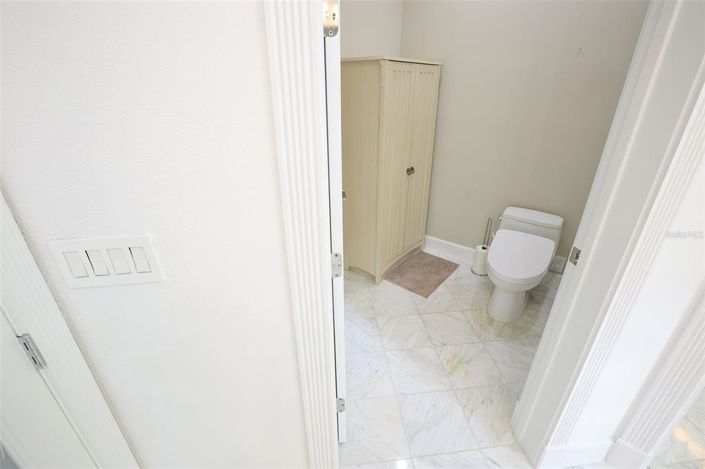 Image No.29-4 Bed Property for sale