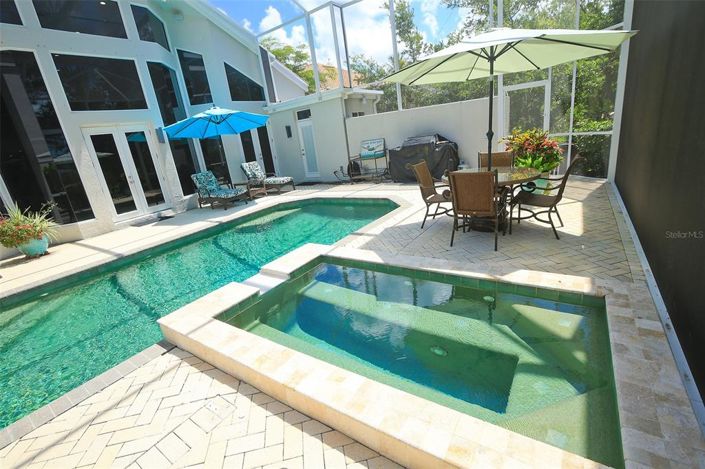 Image No.55-4 Bed Property for sale