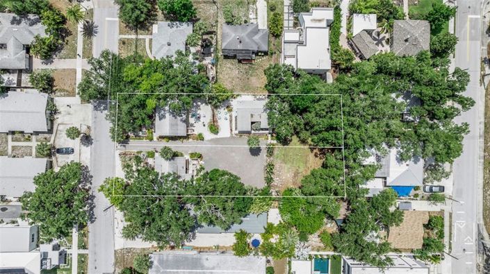 Image No.3-Propriété de 8 chambres à vendre à Sarasota