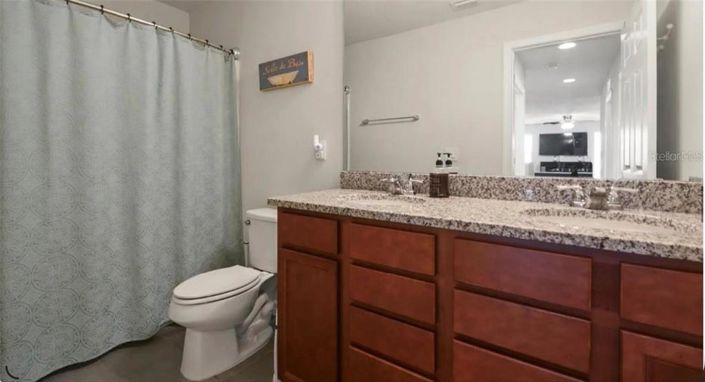 Image No.9-4 Bed Property for sale
