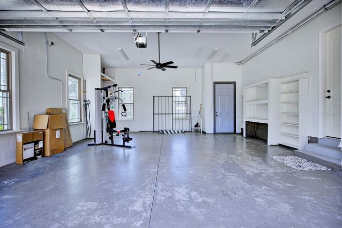 Image No.35-Propriété de 4 chambres à vendre à Haines City