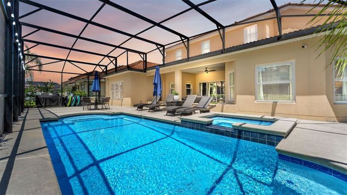 Image No.2-5 Bed Property for sale