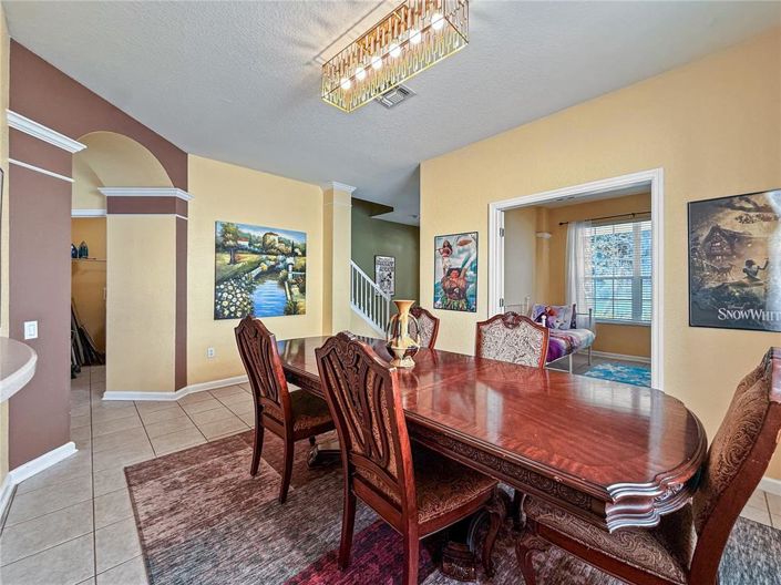 Image No.14-6 Bed Property for sale