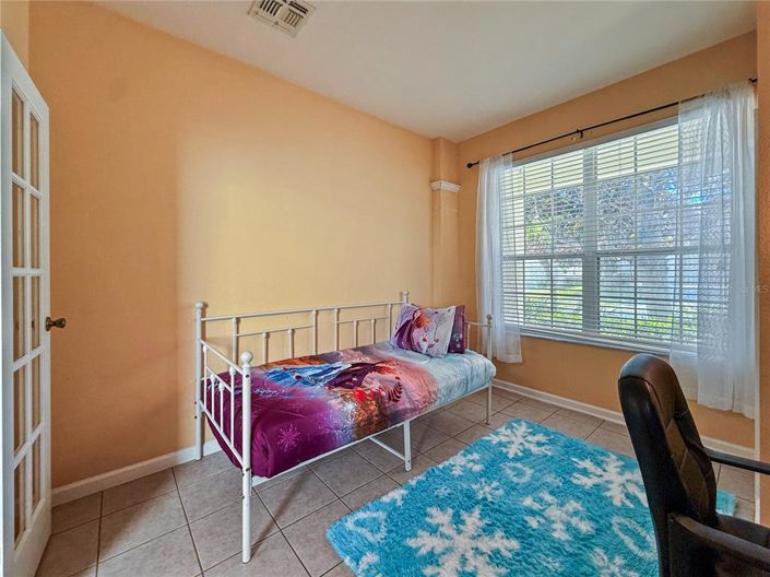 Image No.31-6 Bed Property for sale