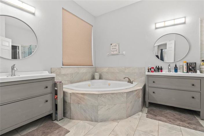 Image No.17-Propriété de 4 chambres à vendre à Orlando