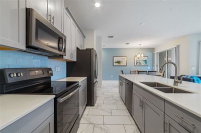 fa005713