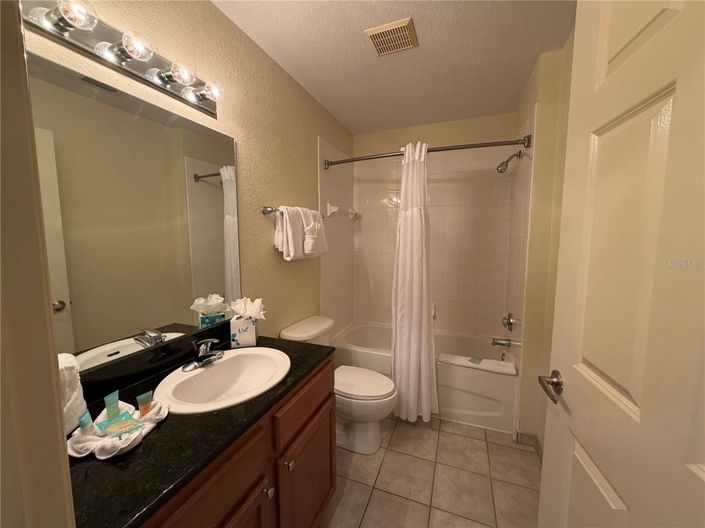 Image No.23-Propriété de 4 chambres à vendre à Orlando