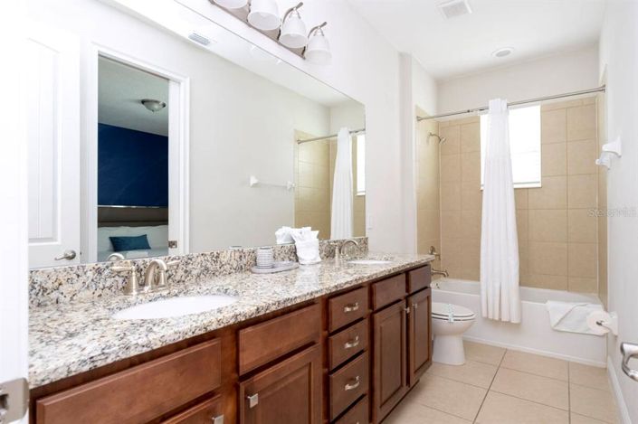 Image No.20-Propriété de 4 chambres à vendre à Kissimmee