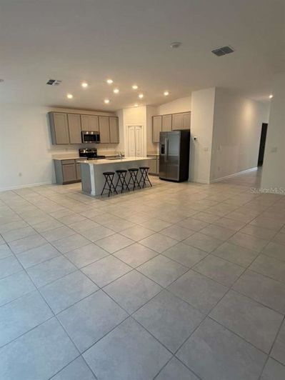 Image No.2-Propriété de 4 chambres à vendre à Davenport