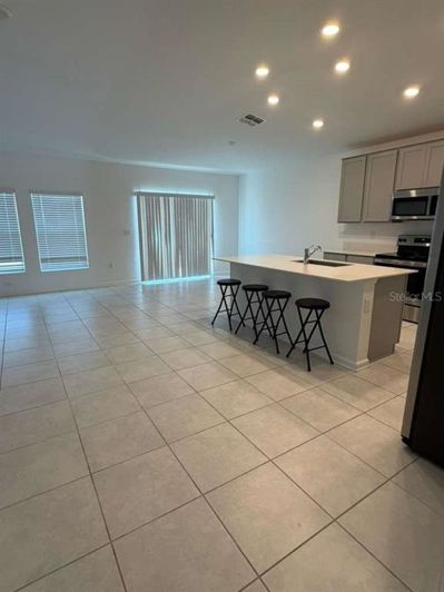 Image No.3-Propriété de 4 chambres à vendre à Davenport