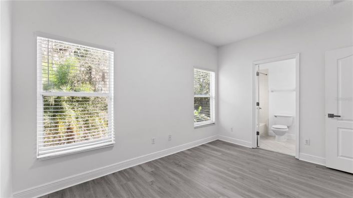 Image No.6-Propriété de 4 chambres à vendre à Kissimmee