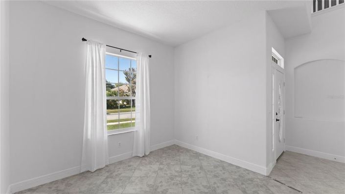 Image No.8-Propriété de 4 chambres à vendre à Kissimmee