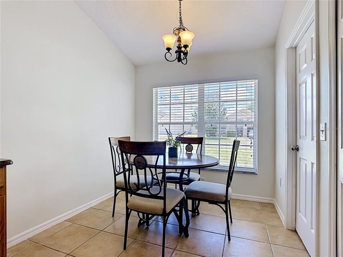 Image No.16-Propriété de 4 chambres à vendre à Kissimmee