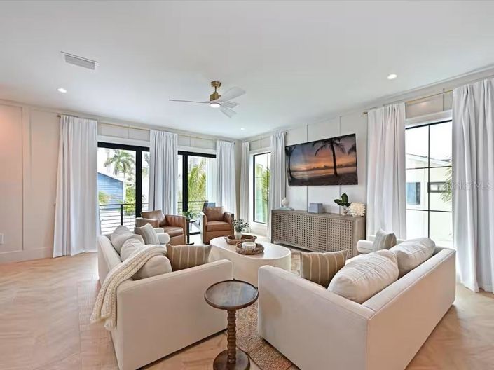 Image No.5-Propriété de 4 chambres à vendre à Bradenton Beach