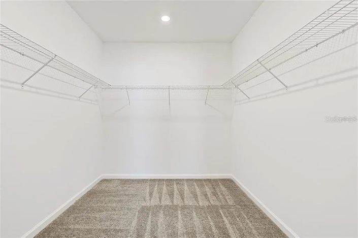 Image No.12-3 Bed Townhouse for sale