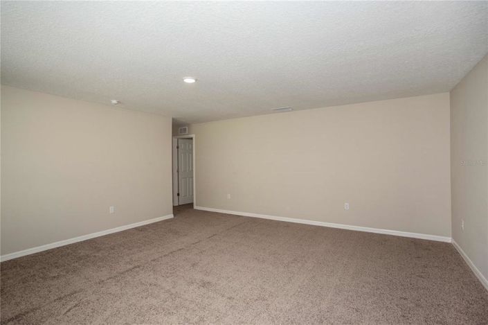 Image No.27-5 Bed Property for sale