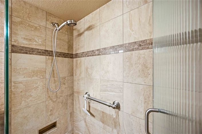 Image No.41-2 Bed Property for sale