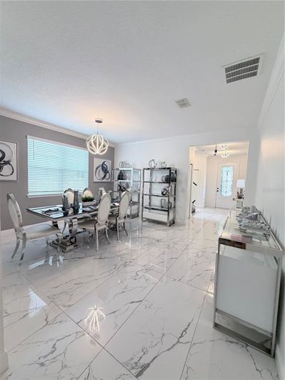 Image No.7-Propriété de 4 chambres à vendre à Orlando