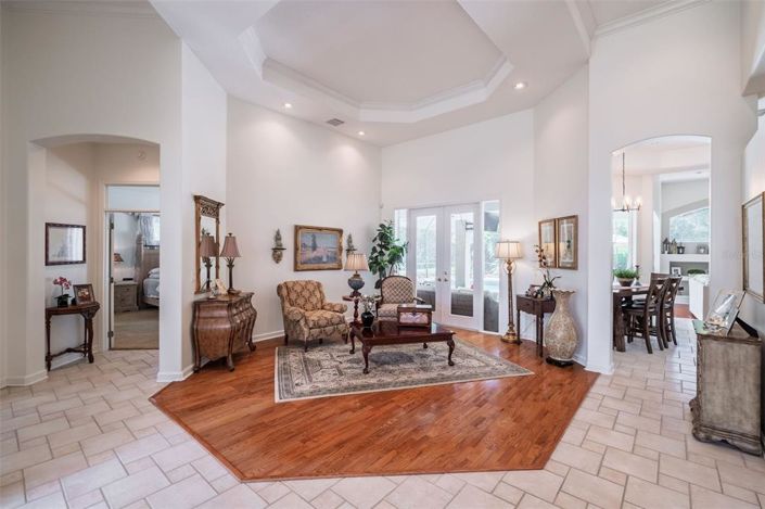 Image No.6-Propriété de 5 chambres à vendre à Orlando