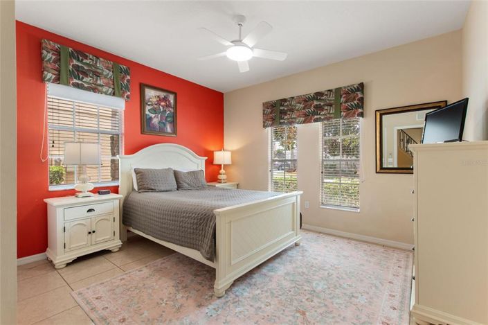 Image No.36-5 Bed Property for sale