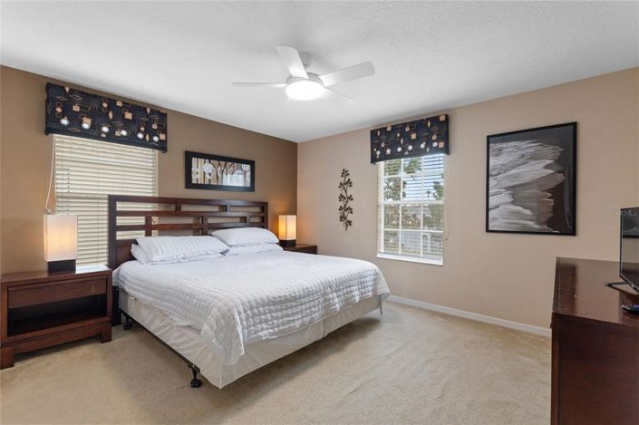 Image No.41-5 Bed Property for sale