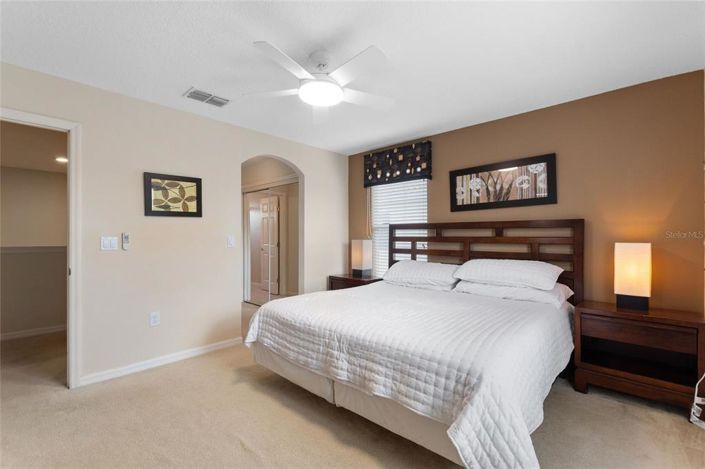 Image No.42-5 Bed Property for sale