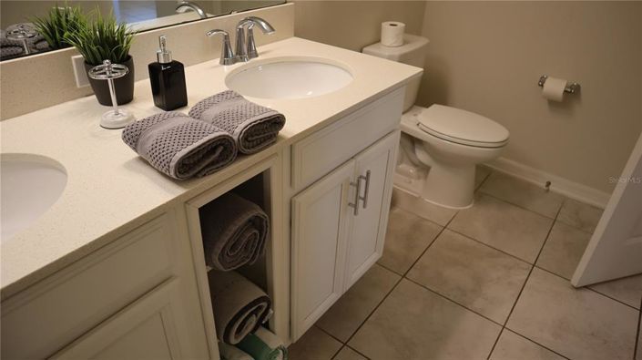 Image No.29-2 Bed Property for sale