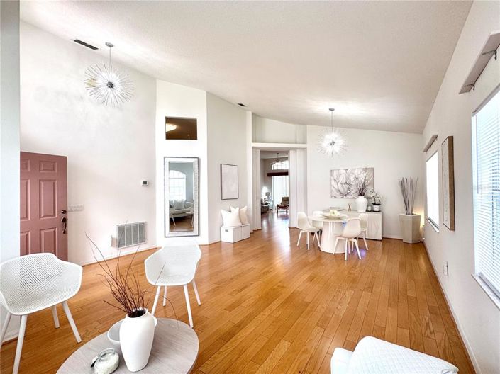 Image No.5-3 Bed Property for sale