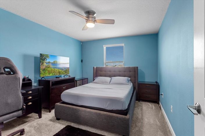 Image No.30-6 Bed Property for sale