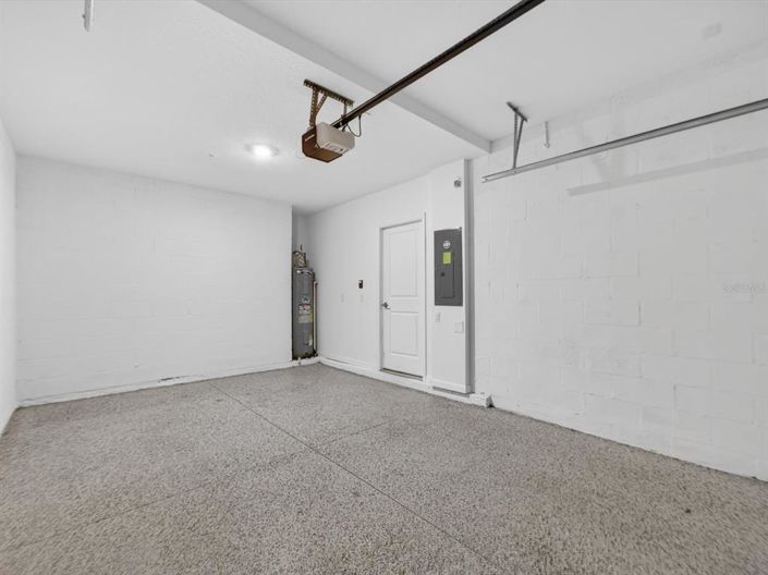 Image No.32-3 Bed Property for sale