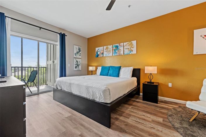 Image No.15-2 Bed Property for sale