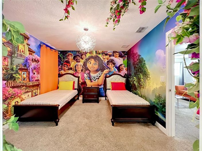 Image No.49-8 Bed Property for sale