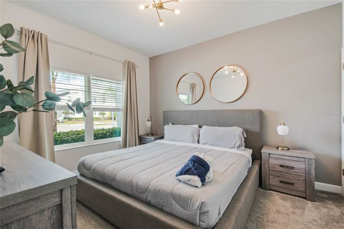Image No.8-4 Bed Townhouse for sale