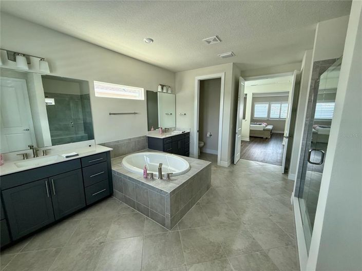 Image No.35-Propriété de 5 chambres à vendre à Orlando