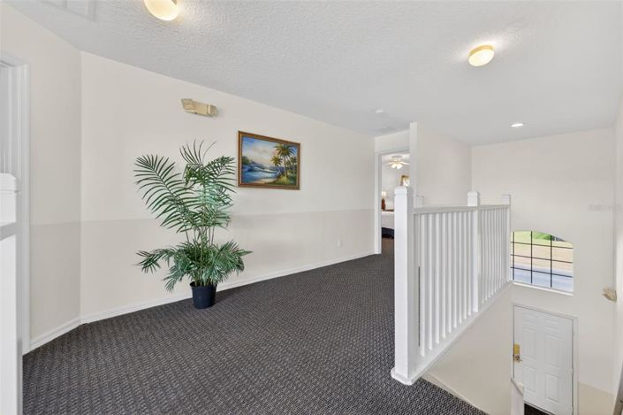 Image No.31-6 Bed Property for sale