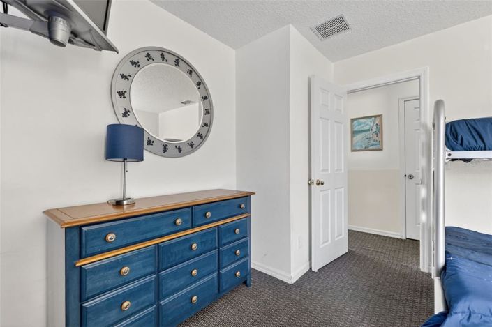 Image No.48-6 Bed Property for sale