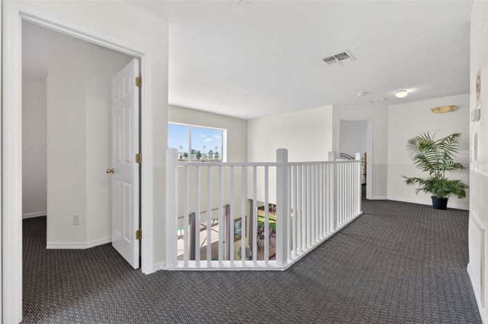 Image No.53-6 Bed Property for sale