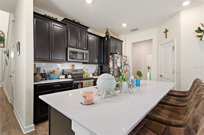 Image No.7-3 Bed Property for sale