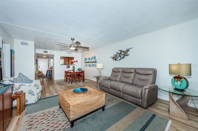fa005713
