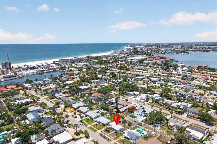 Image No.3-Propriété de 2 chambres à vendre à St. Pete Beach