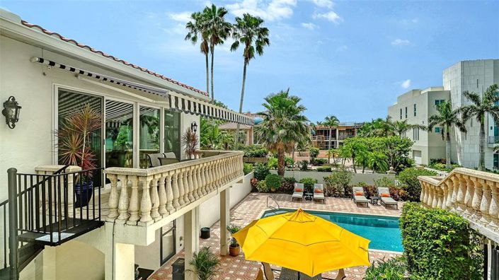 Image No.50-3 Bed Property for sale
