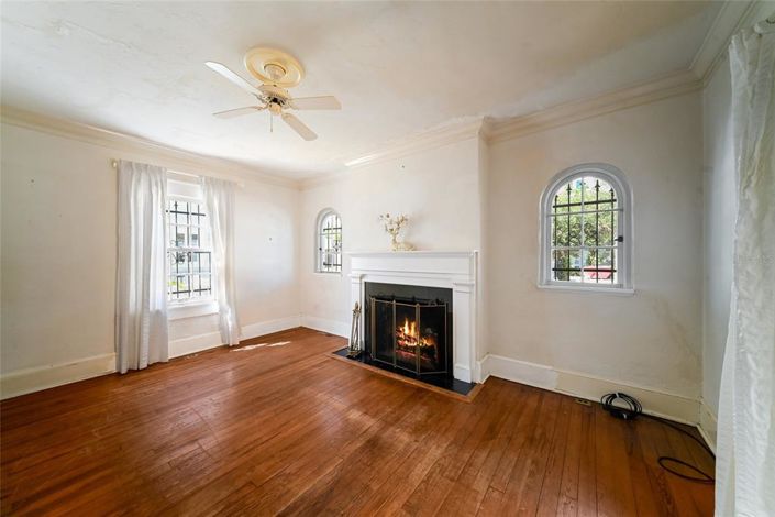 Image No.4-3 Bed Property for sale