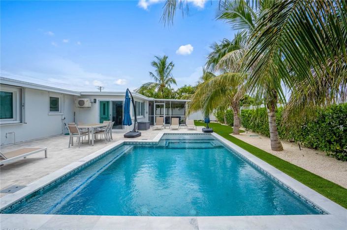 Image No.3-Propriété de 3 chambres à vendre à Holmes Beach