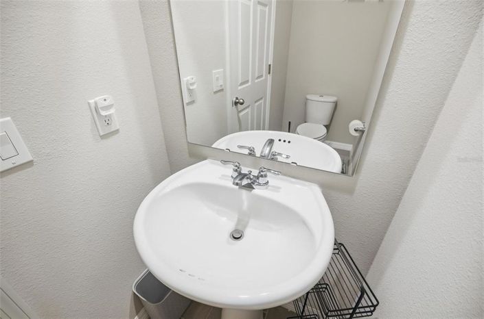 Image No.26-3 Bed Townhouse for sale