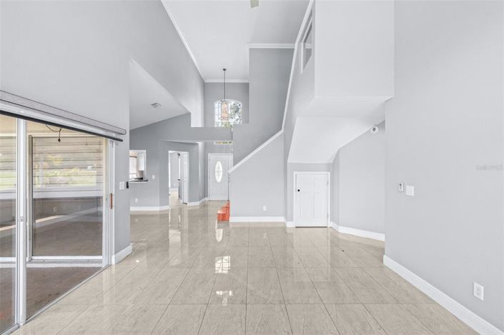 Image No.9-4 Bed Property for sale